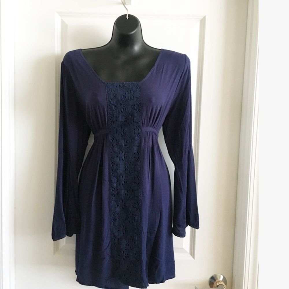 NWT Bow and Arrow Dress Size Large